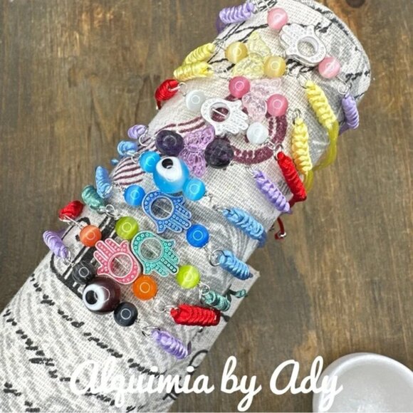 Selenite and Hamsa red friendship bracelet - Picture 2 of 2